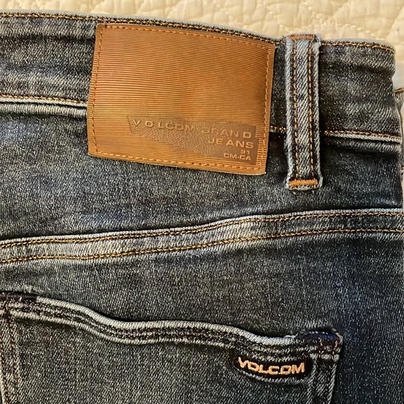 VOLCOM•KINKADE REGULAR STRAIGHT•MENS JEANS•30x31 - Picture 4 of 9